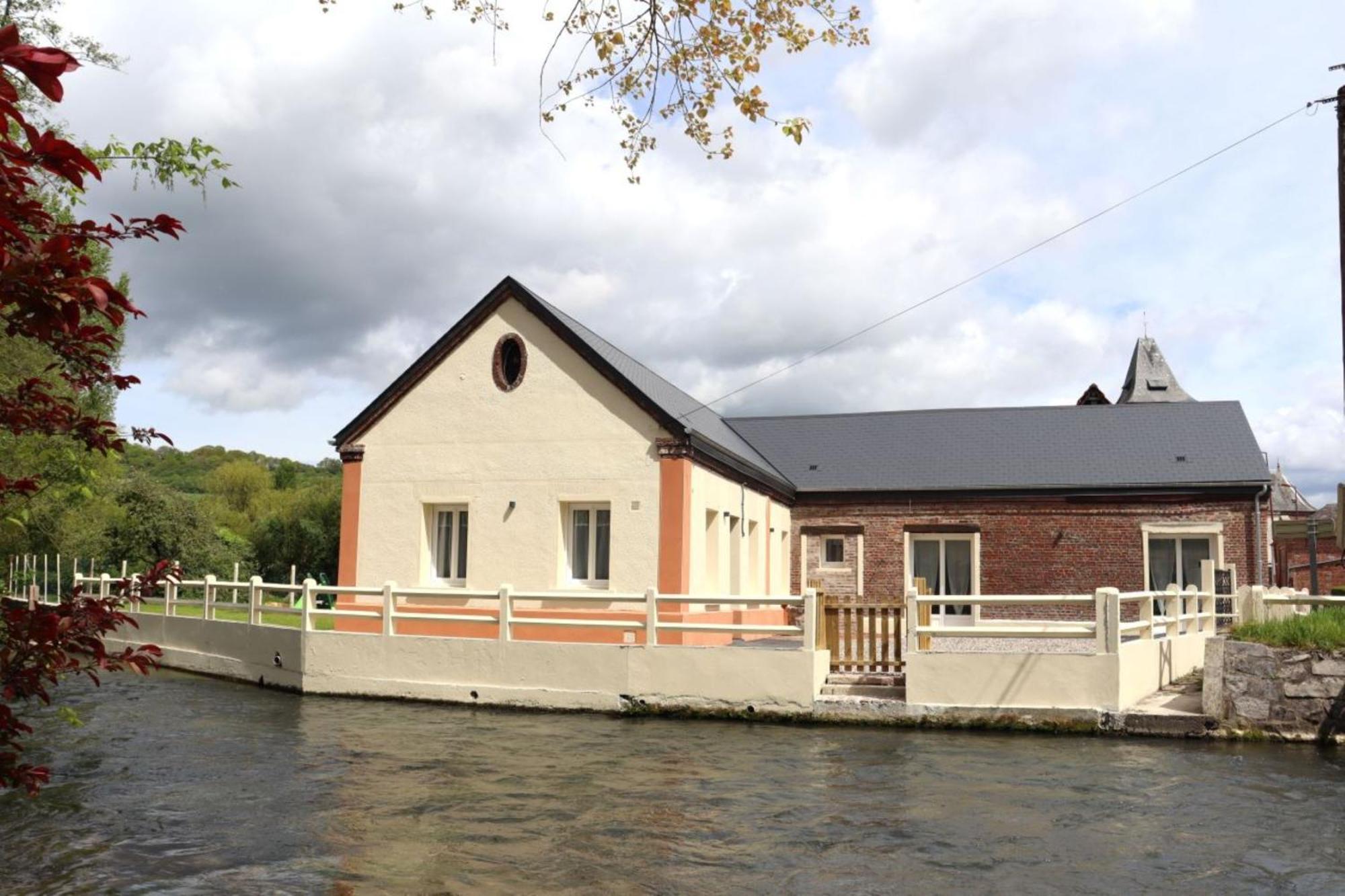 Au Clair Matin Sur L'Yeres Villa Sept-Meules Exteriör bild