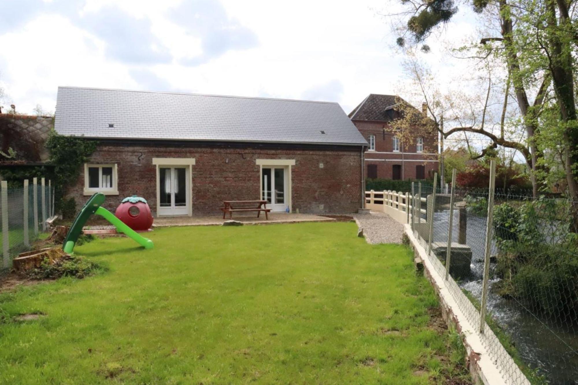 Au Clair Matin Sur L'Yeres Villa Sept-Meules Exteriör bild